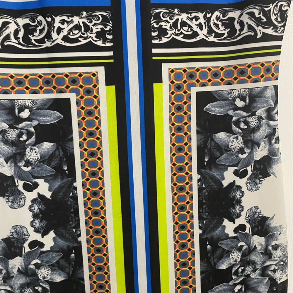 Artwork Dress (stretch) - Picture 5 of 6